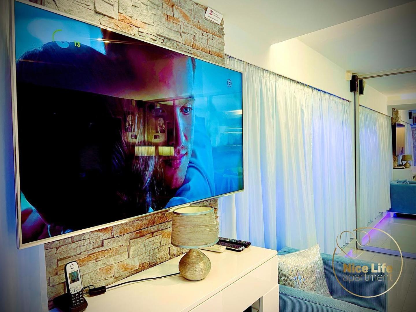 Nice Life - Luxury Apartment In The Old Town. Bratislava Exterior foto